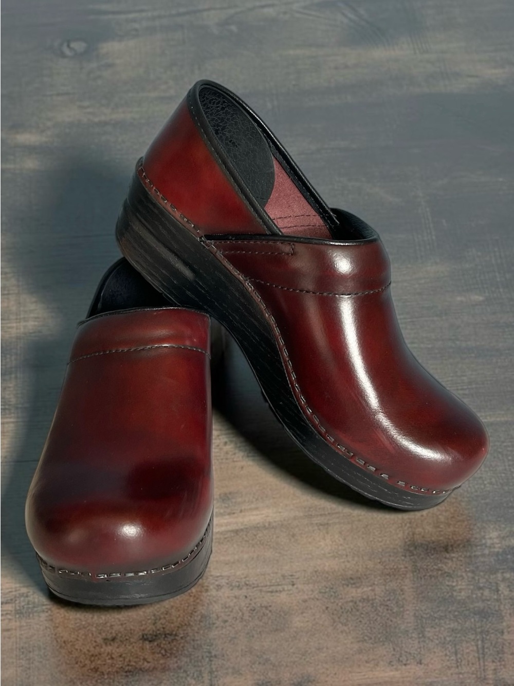 Dansko Professional Clog Oxblood Excellent